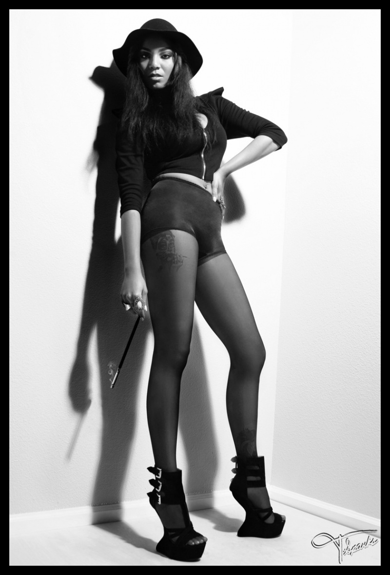Female model photo shoot of NoelleLeon by 707 Multimedia