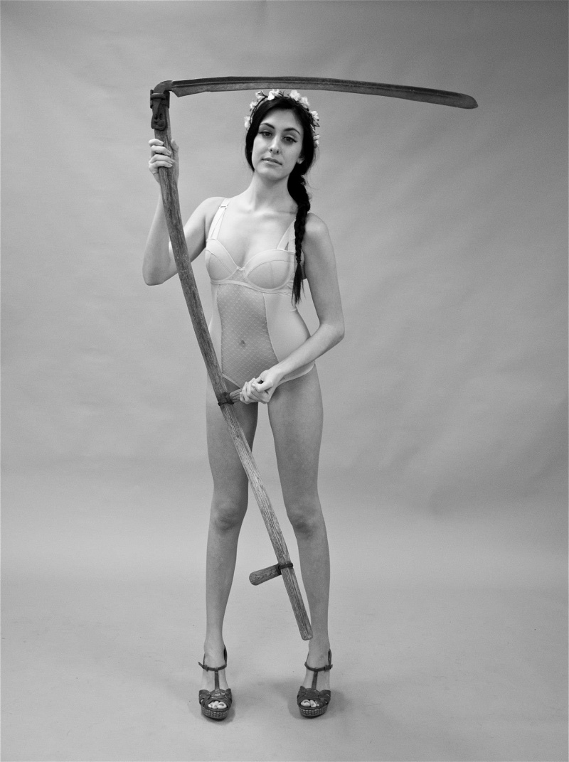 Female model photo shoot of erin hickey by mattl