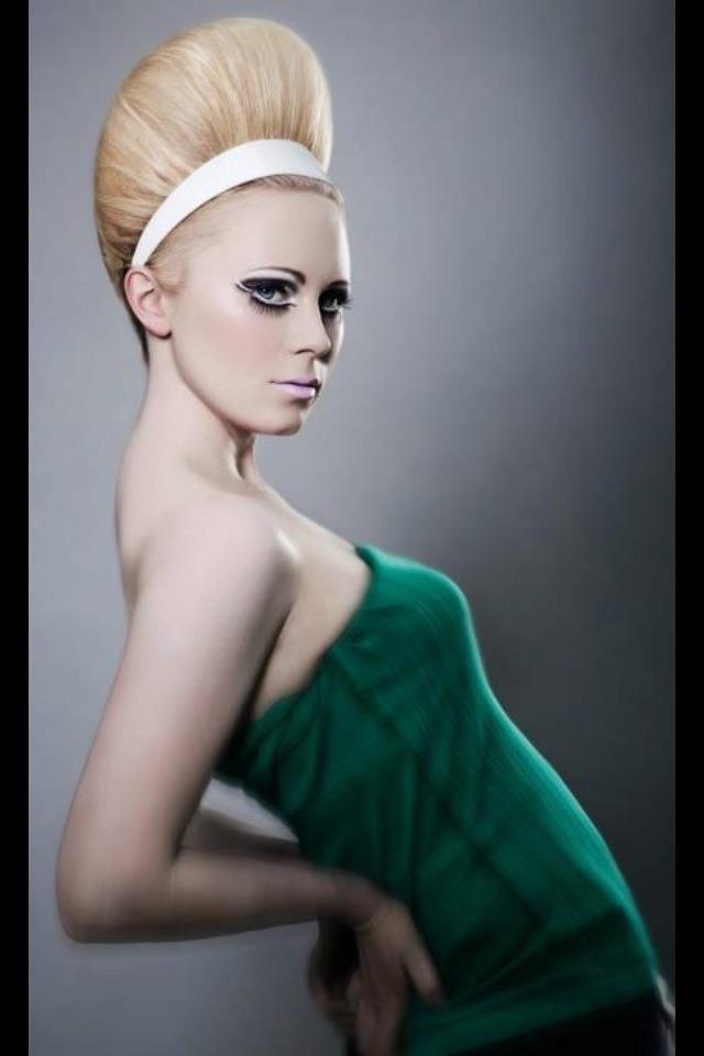 Female model photo shoot of Natalie Brittle