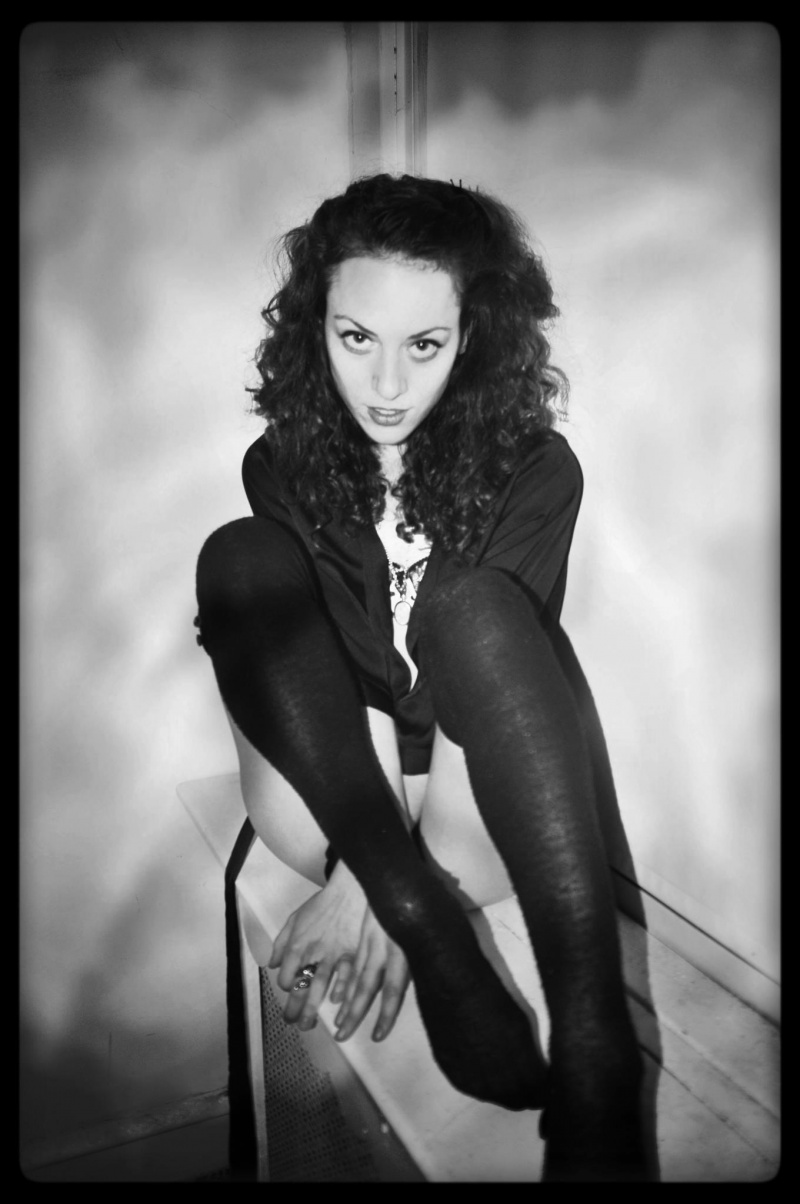 Female model photo shoot of Ariel Sparrow by Kayla Sloan Photography