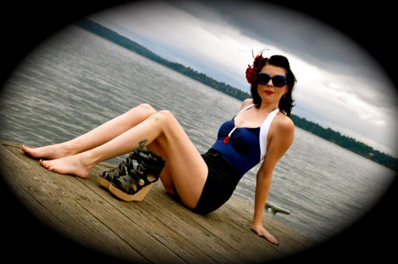 Female model photo shoot of Vixx Sin in Seattle WA