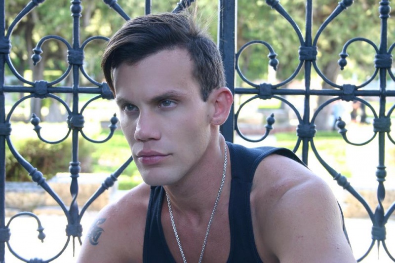 Male model photo shoot of RIchard Shaw in vizcaya