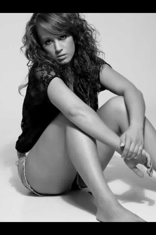 Female model photo shoot of Jennifer lettinga