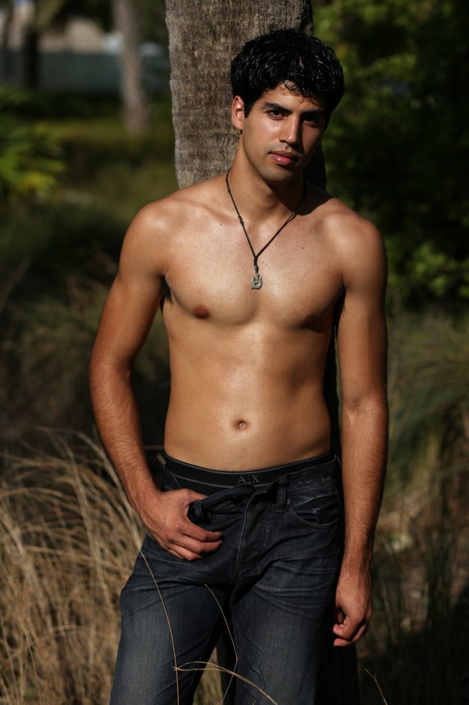 Male model photo shoot of Gino Ageno 