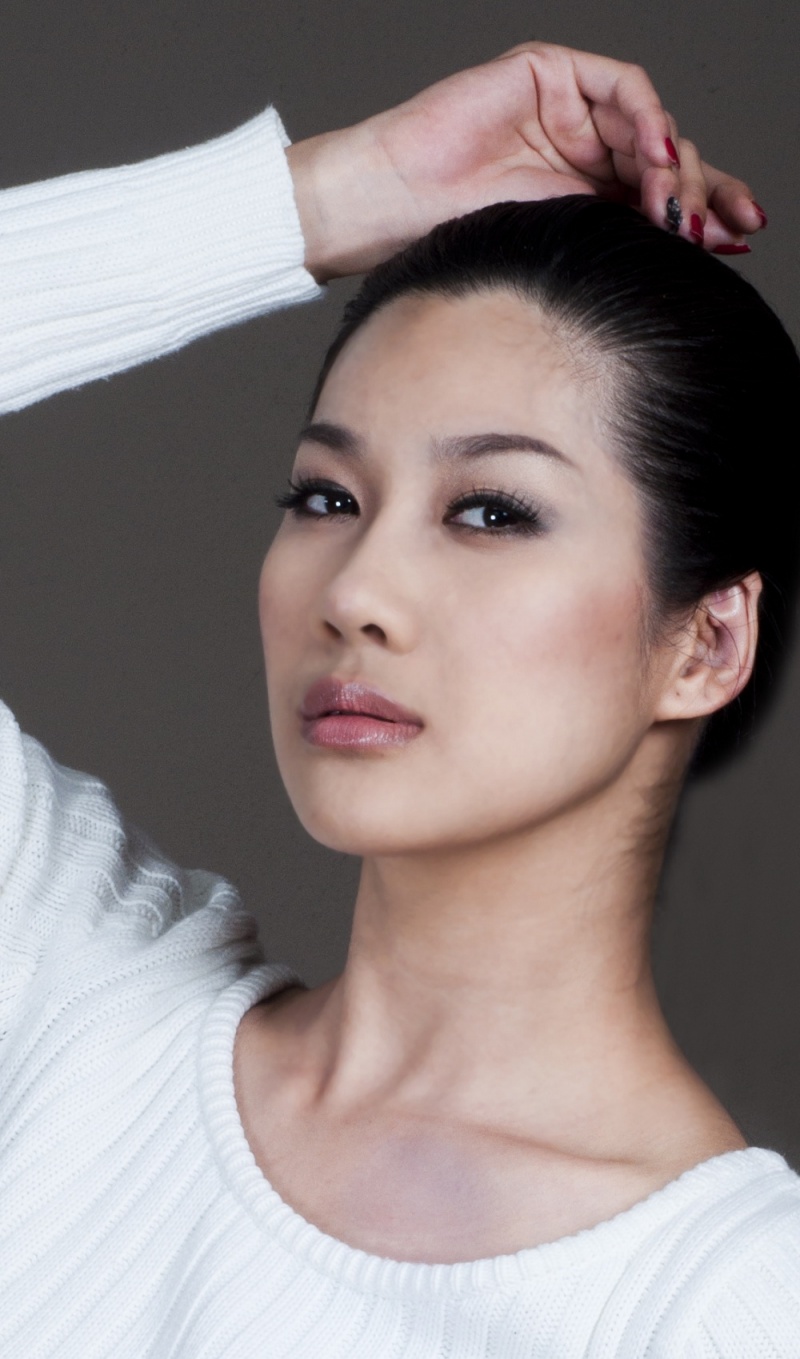 Female model photo shoot of Alison Sue-Min