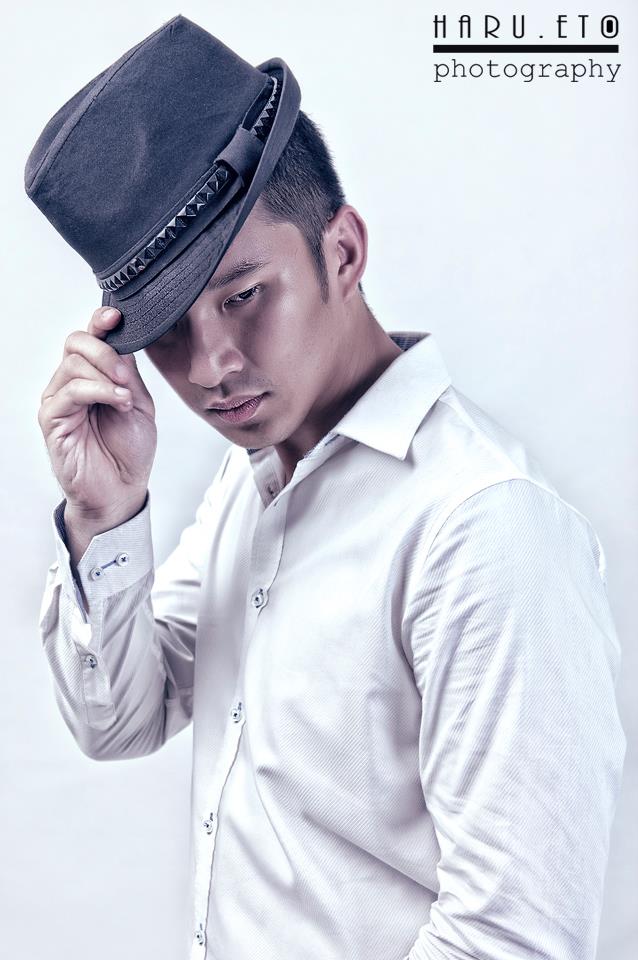 Male model photo shoot of Tony Lim Wei Sheng
