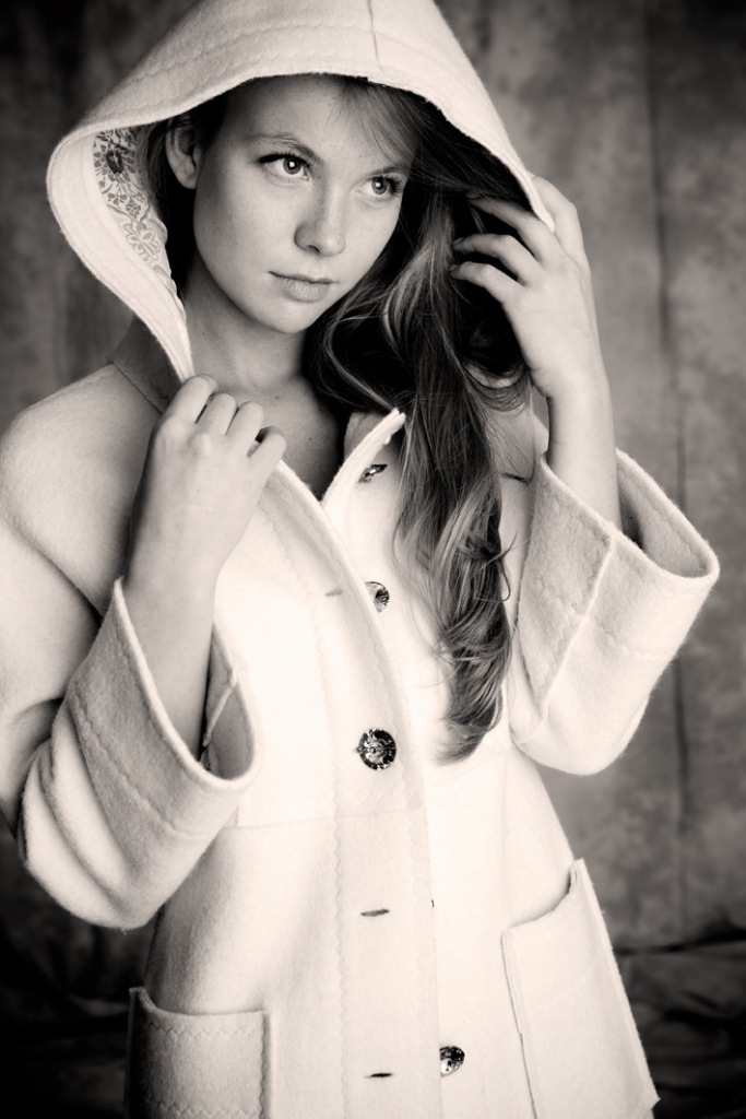 Female model photo shoot of Kate Tumanova
