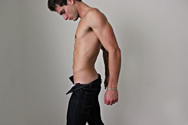 Male model photo shoot of Eli Scott