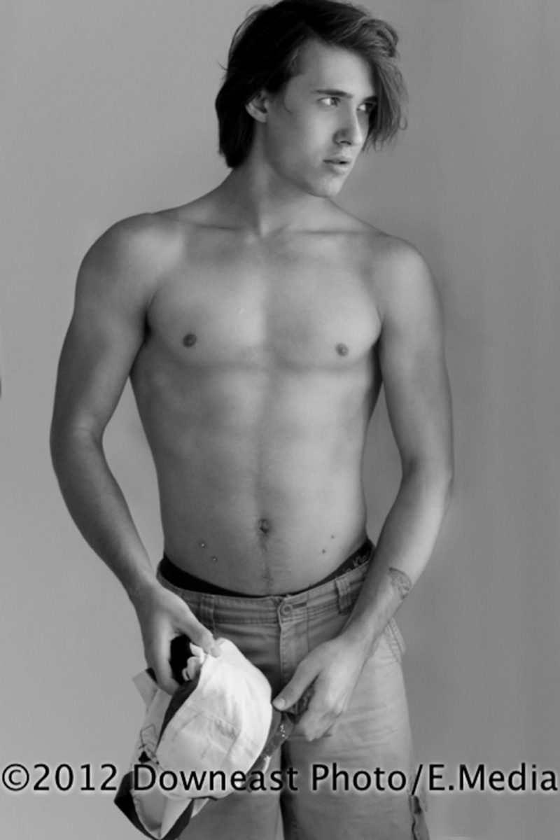Male model photo shoot of Markus Love