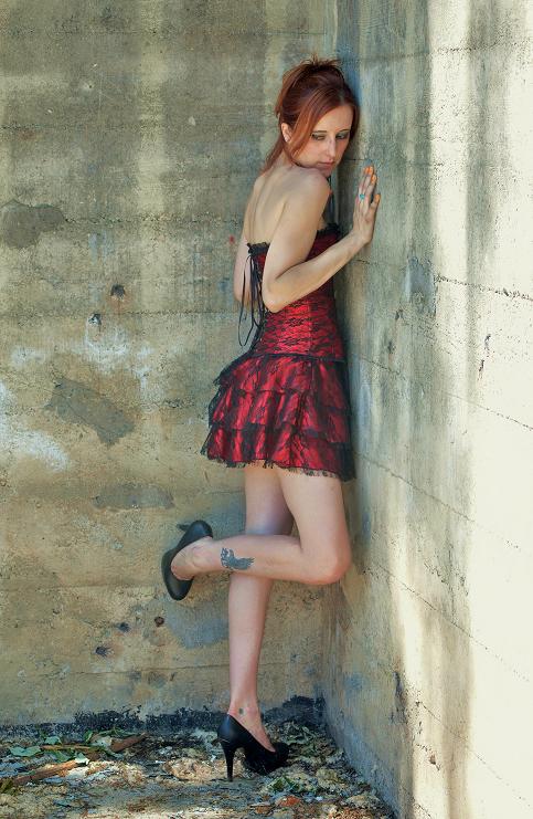 Female model photo shoot of Tiffanie_X3