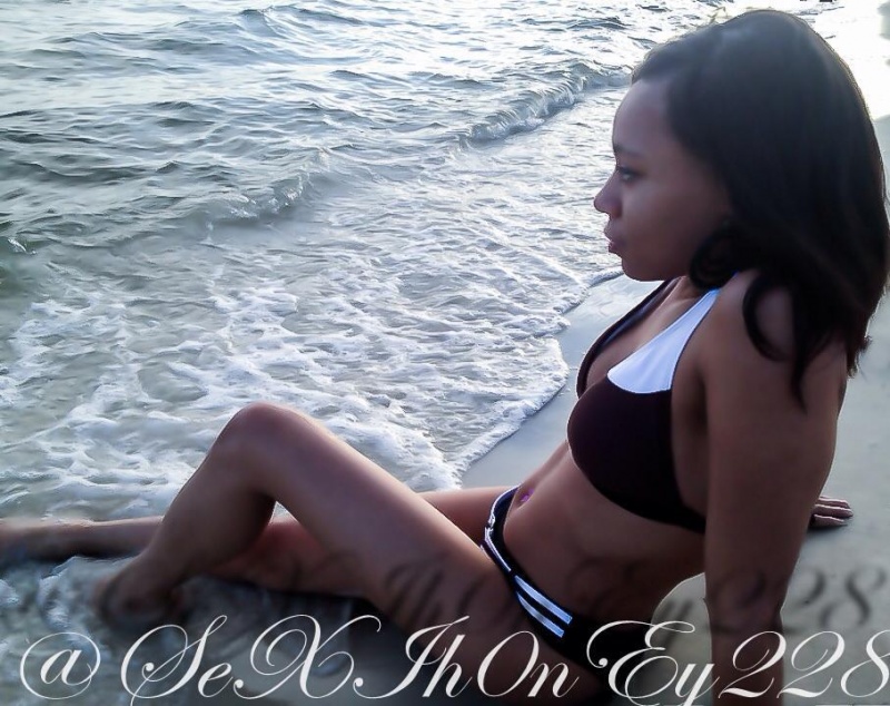 Female model photo shoot of SexiHoney228 in GULFPORT,MS