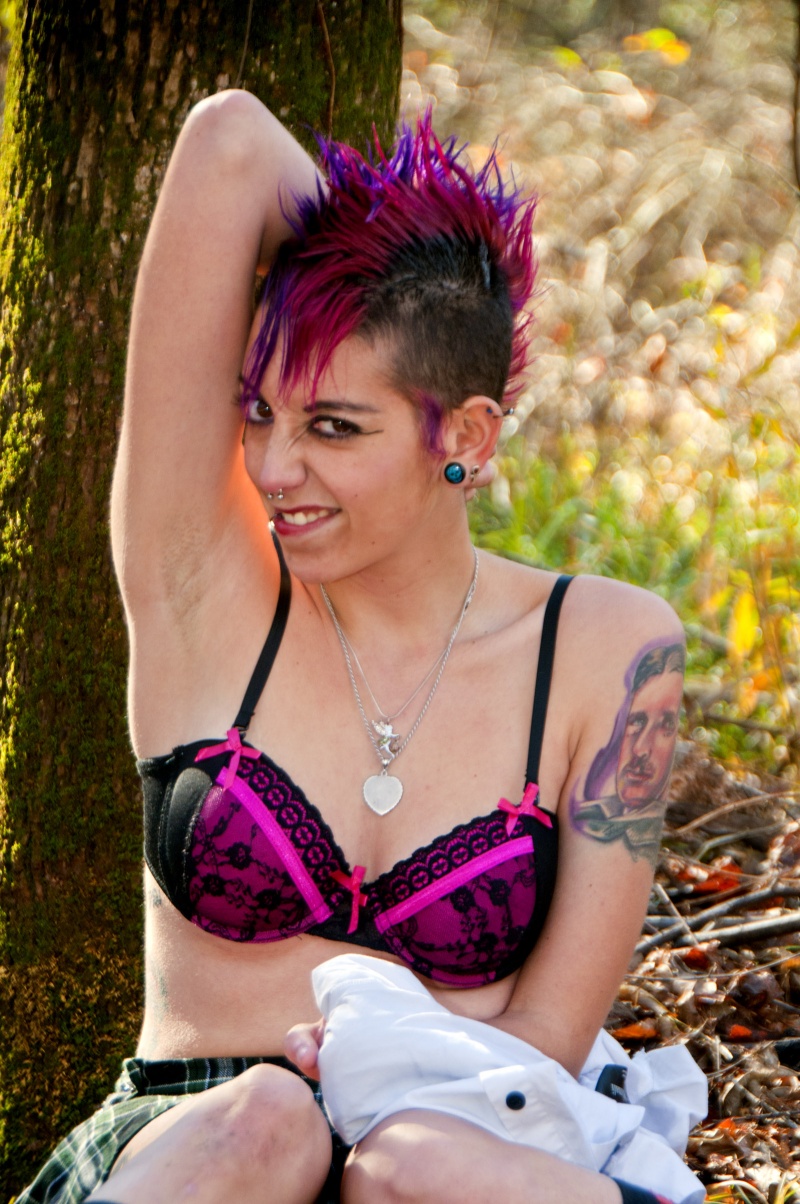 Male and Female model photo shoot of NaturalForm Photography and Punk PIXie 