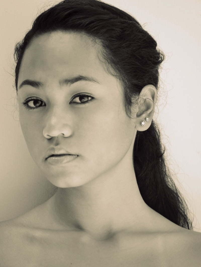Female model photo shoot of Huyen Win