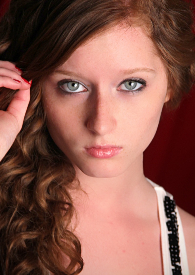 Female model photo shoot of teenamarrie
