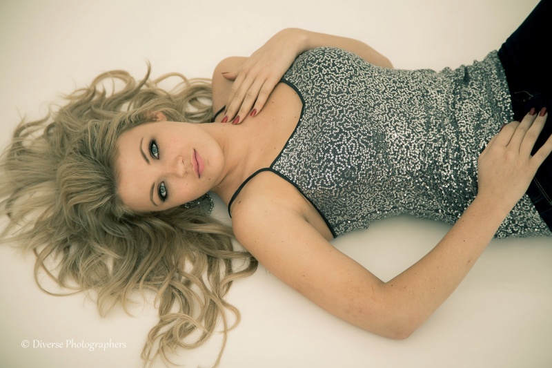 Female model photo shoot of Shelby_Jones in lexington,ky