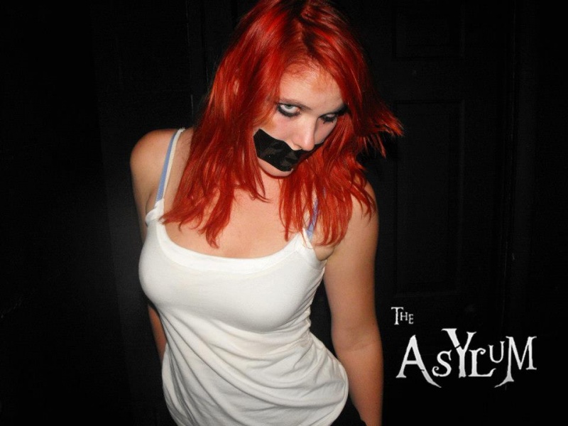 Female model photo shoot of Scarlet Knight in The Asylum