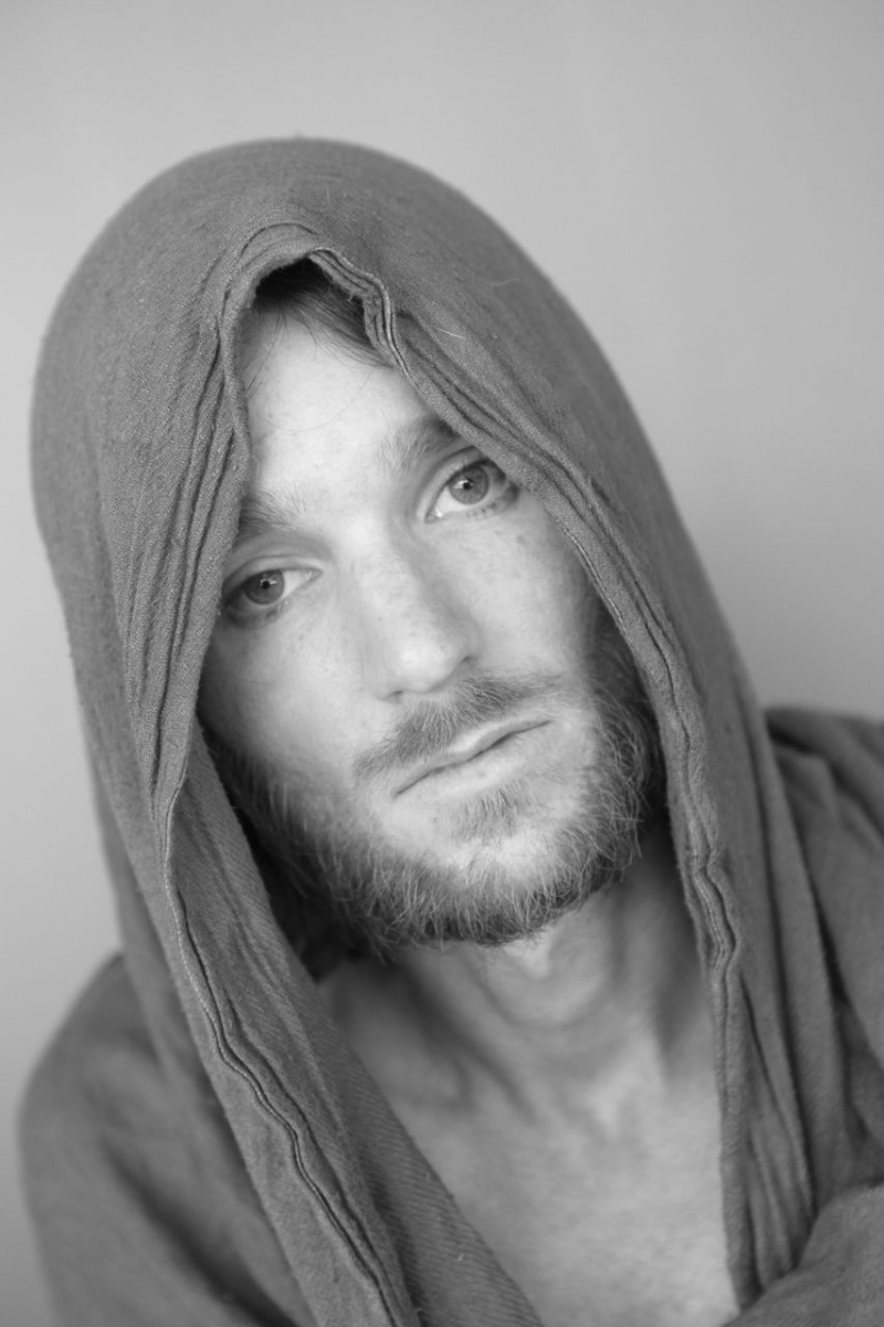 Male model photo shoot of Johnny Matthew in Los Angeles