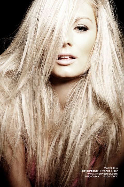 Female model photo shoot of Jess Martini