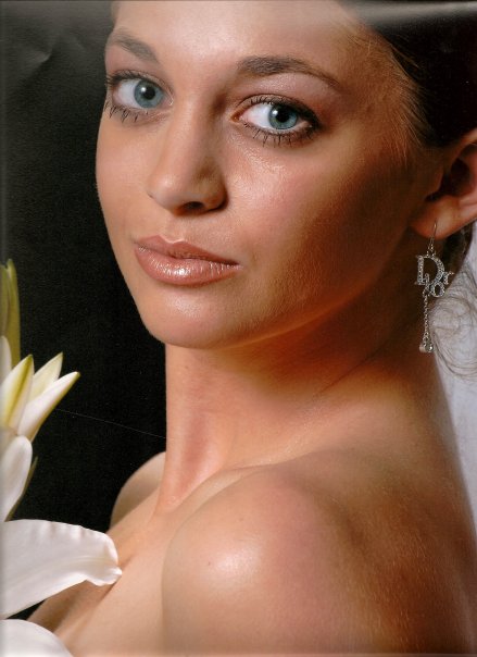 Female model photo shoot of Julia AK