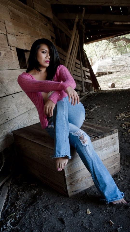 Female model photo shoot of KimberlyMai