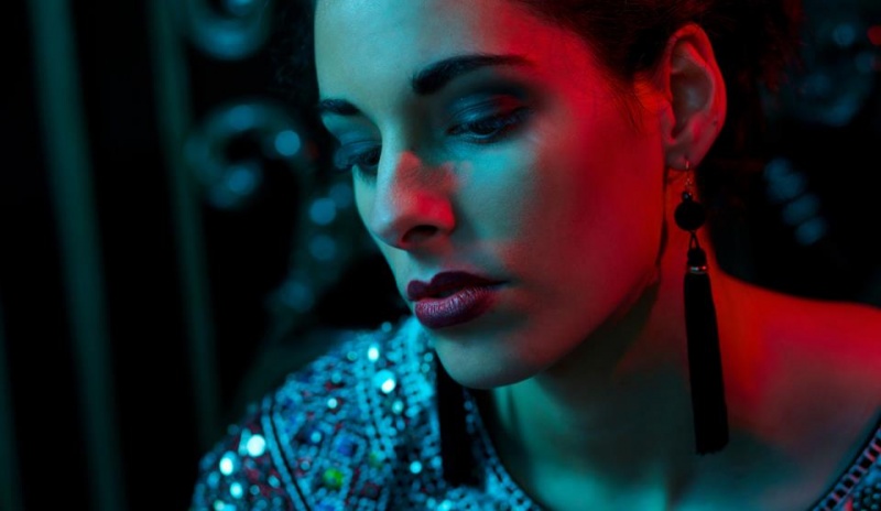 Female model photo shoot of Joana Paraizo MUA by pedro-antunes in Ateneu Comercial de Lisboa