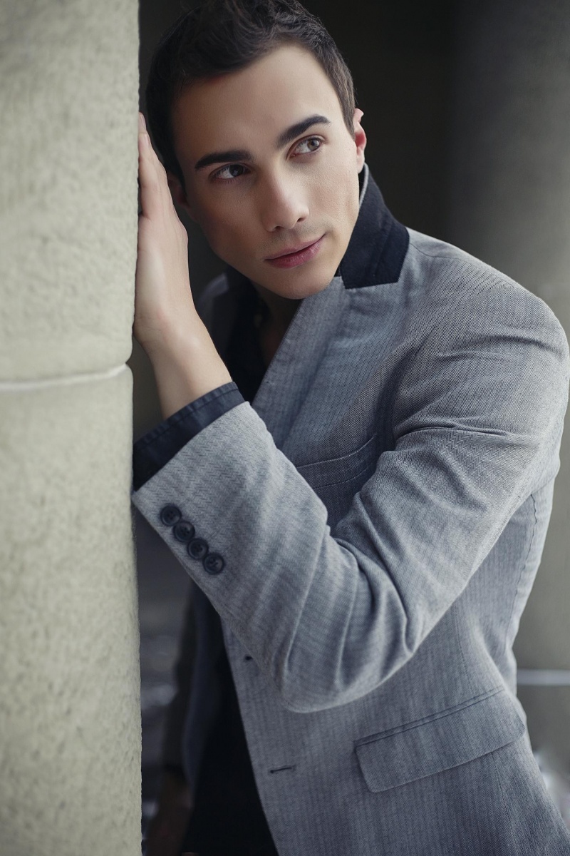 Male model photo shoot of Tomislav  Medin