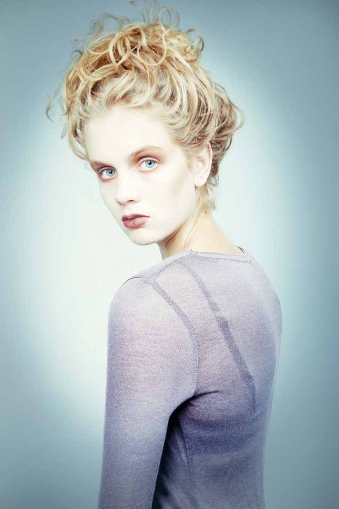 Female model photo shoot of Anna den Drijver