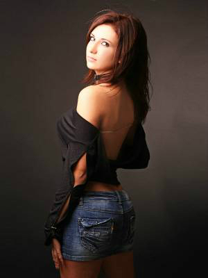 Female model photo shoot of Lisa Flecher