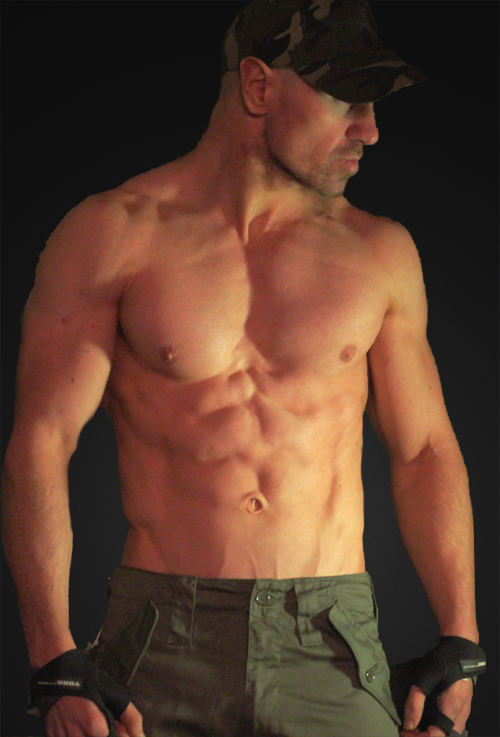 Male model photo shoot of Justin Kayy