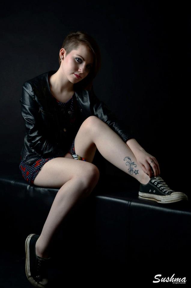 Female model photo shoot of Samantha Thomson