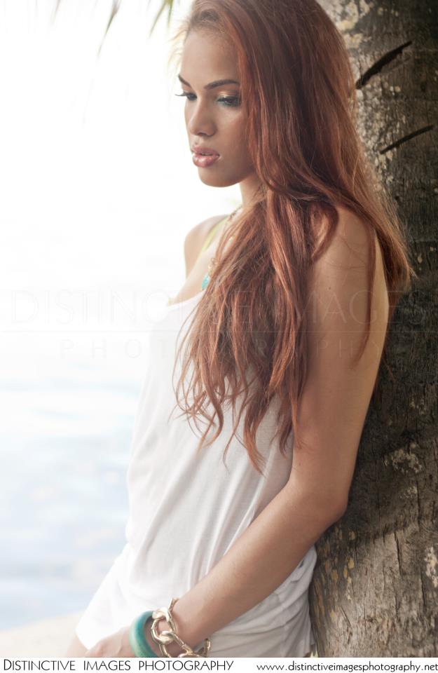 Female model photo shoot of Belen Alejandra Abreu