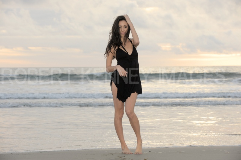 Female model photo shoot of Natalia Reid in Venice Beach