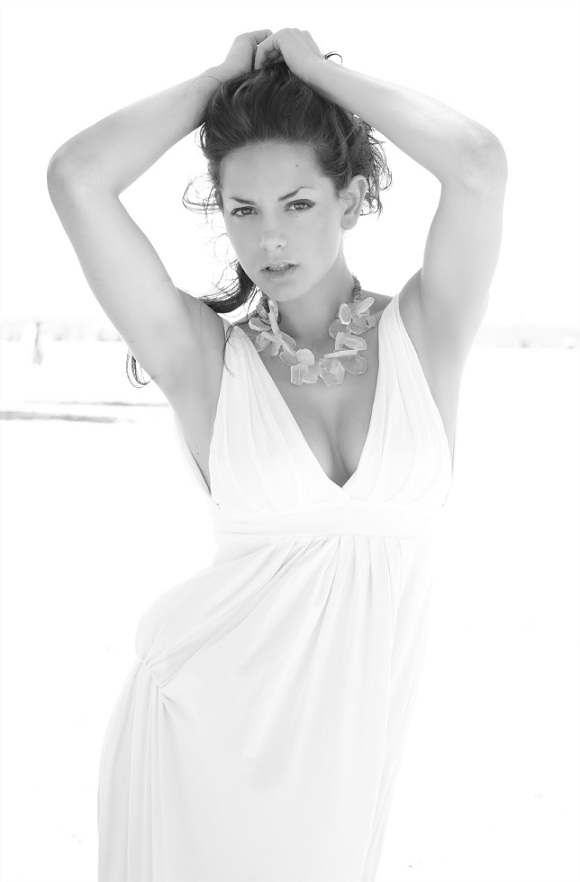 Female model photo shoot of Leyla Zhafre in L.A. Venice beach