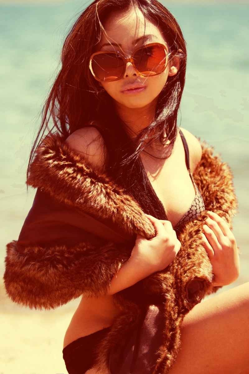 Female model photo shoot of Camila Nguyen