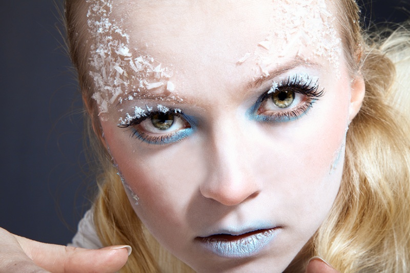 Female model photo shoot of Dramatizon Make-up by Photography_Haley