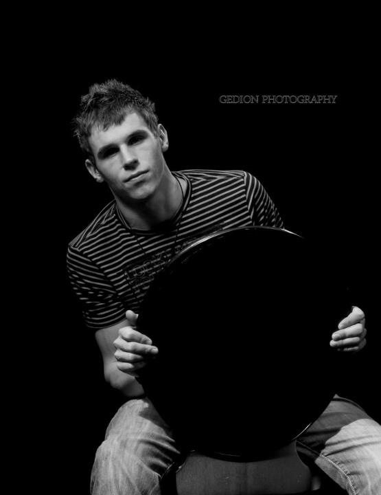 Male model photo shoot of Tomas_Lt