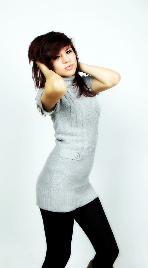 Female model photo shoot of Vanessa_Chavez95