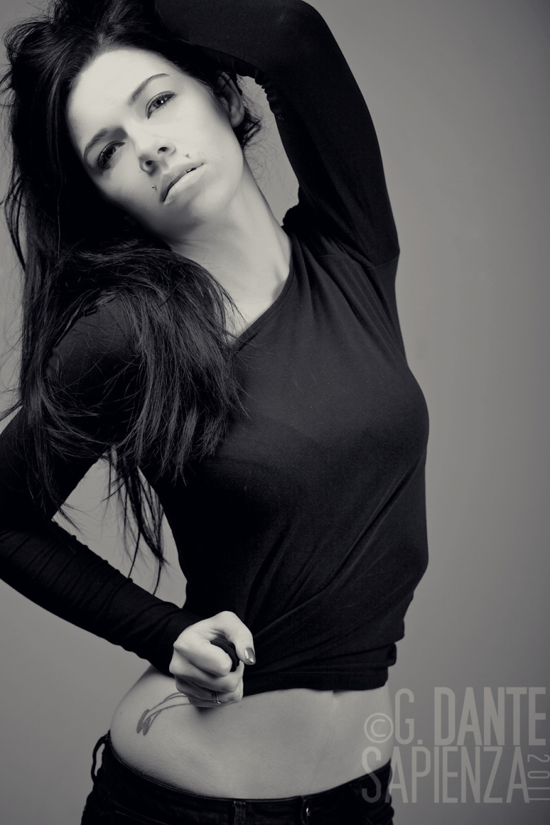 Female model photo shoot of Emily Rackham by giuseppe dante sapienza