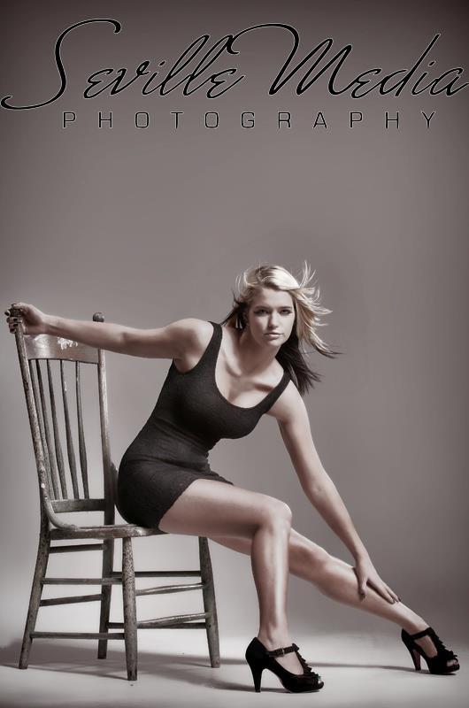 Female model photo shoot of Amanda Matsin