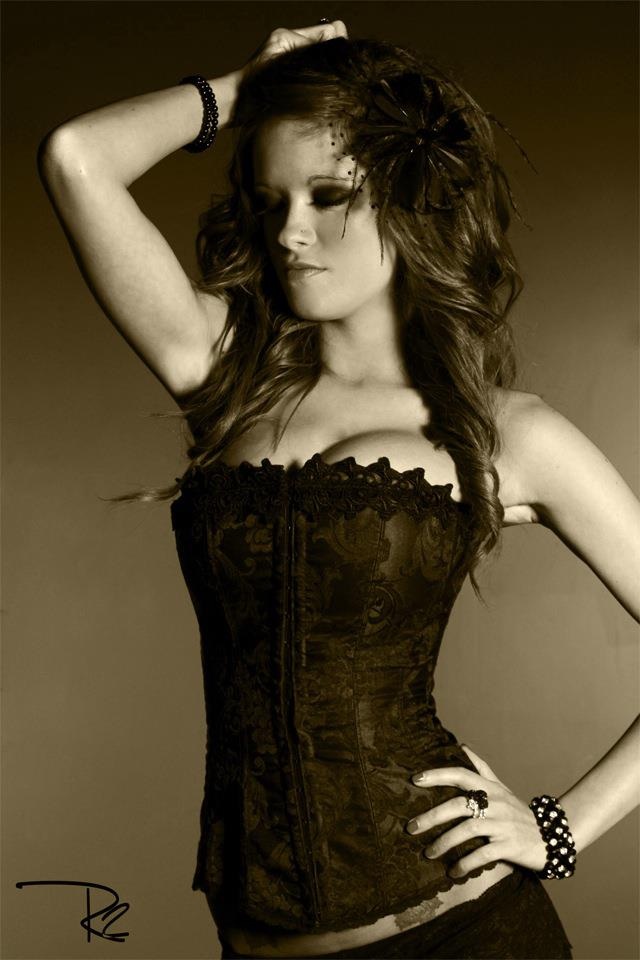 Female model photo shoot of Kristen Alexander 