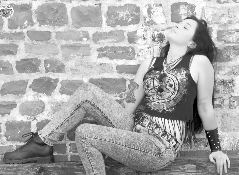 Female model photo shoot of Catt Wolff by TravarezParsonsStudios in Savannah