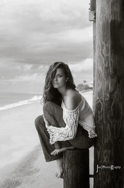 Female model photo shoot of Parisa Zarin by jaspurdue