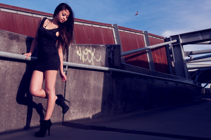 Female model photo shoot of Melissa Nguyen