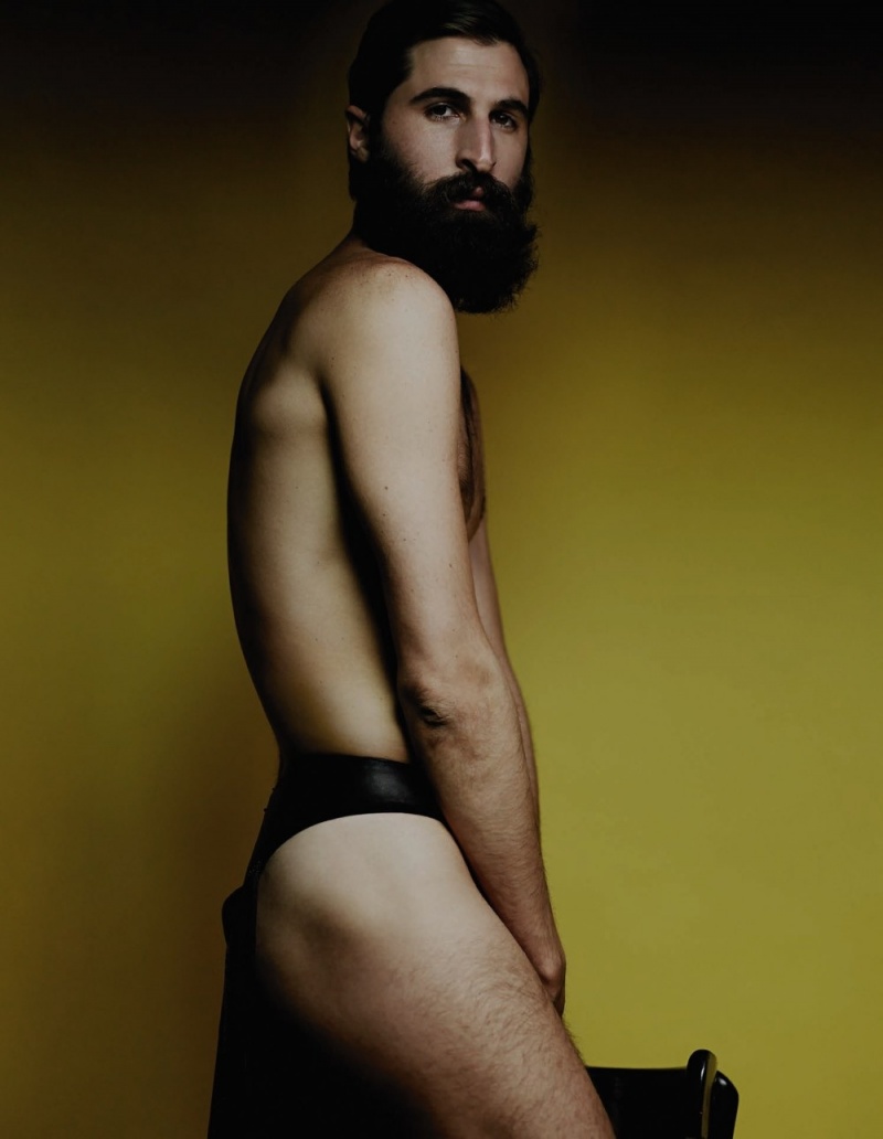 Male model photo shoot of Benjamin Dukhan