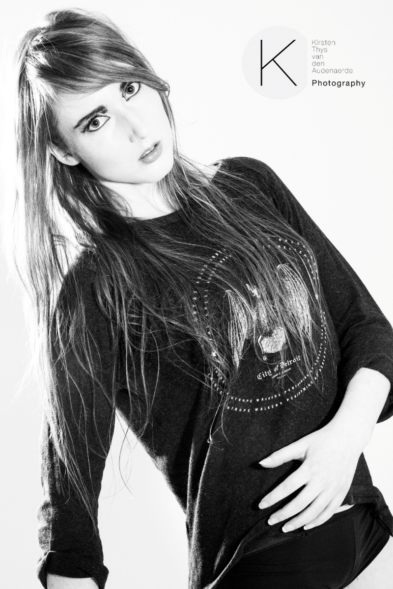 Female model photo shoot of _Eline_