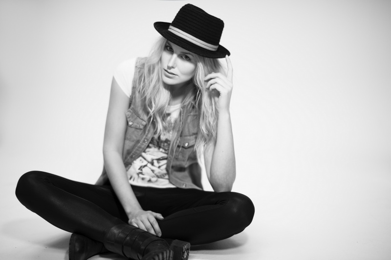 Female model photo shoot of Jess Gill Stylist