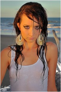 Female model photo shoot of Terri-Leigh in Bundaberg