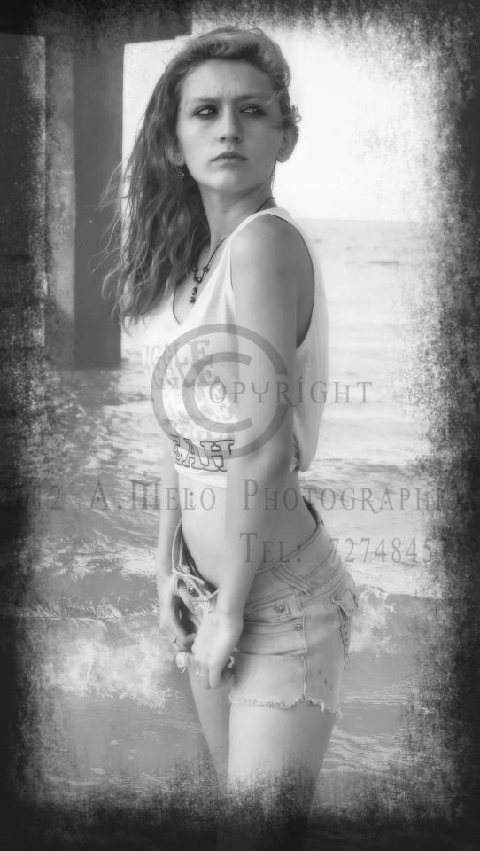 Female model photo shoot of Ariana Manson in Pier 60