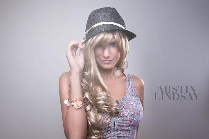 Female model photo shoot of Amy Gonzalez16 in Provo