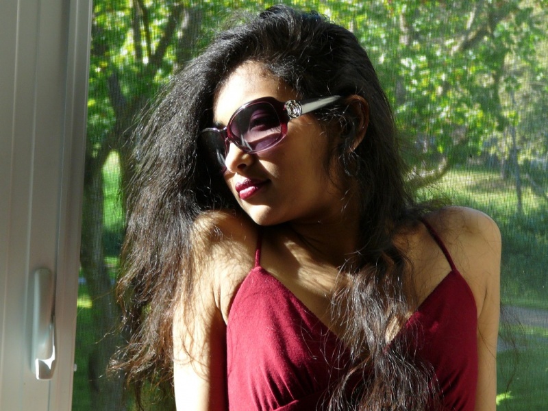 Female model photo shoot of Aaliya Seth